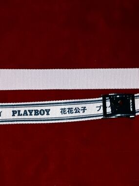PLAYBOY White Webbing Belt with Black Logo Trim